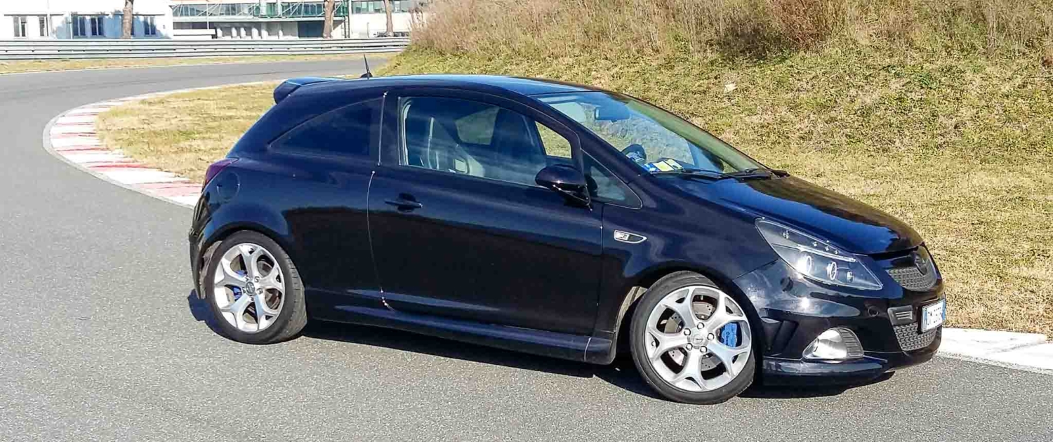 Elaborazione Opel Corsa OPC - Prova in pista